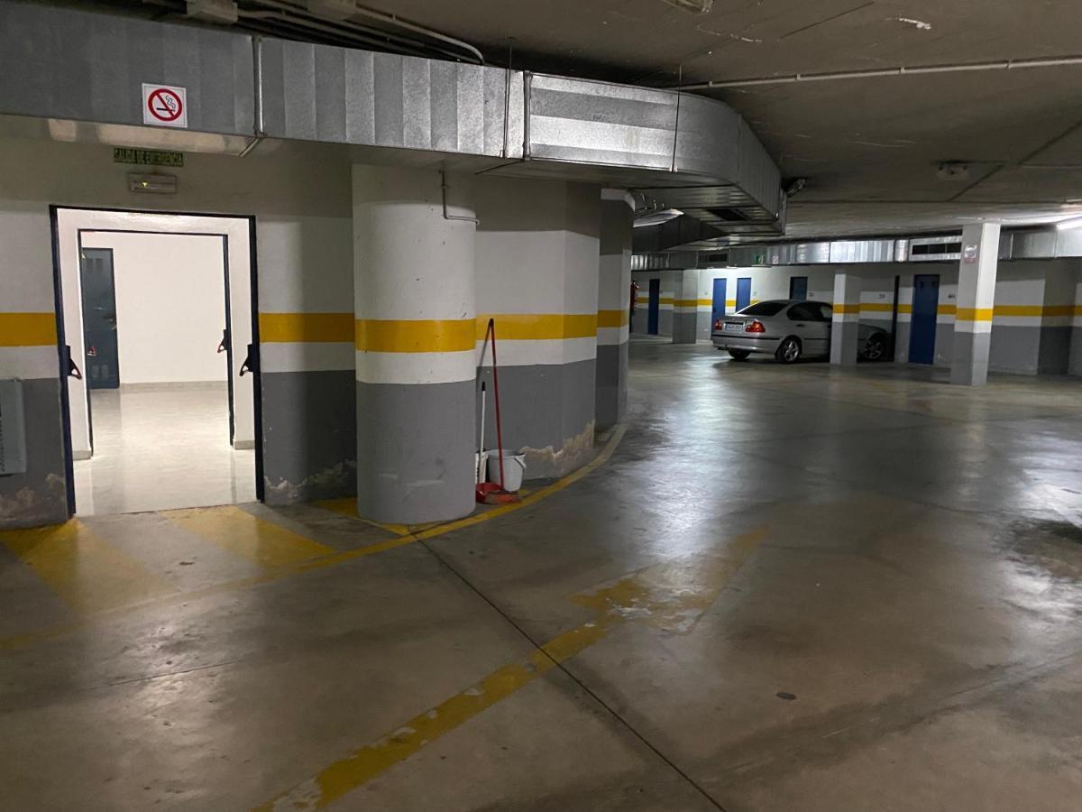 Acogedor Piso Con Parking Santa Justa * Sevilha
